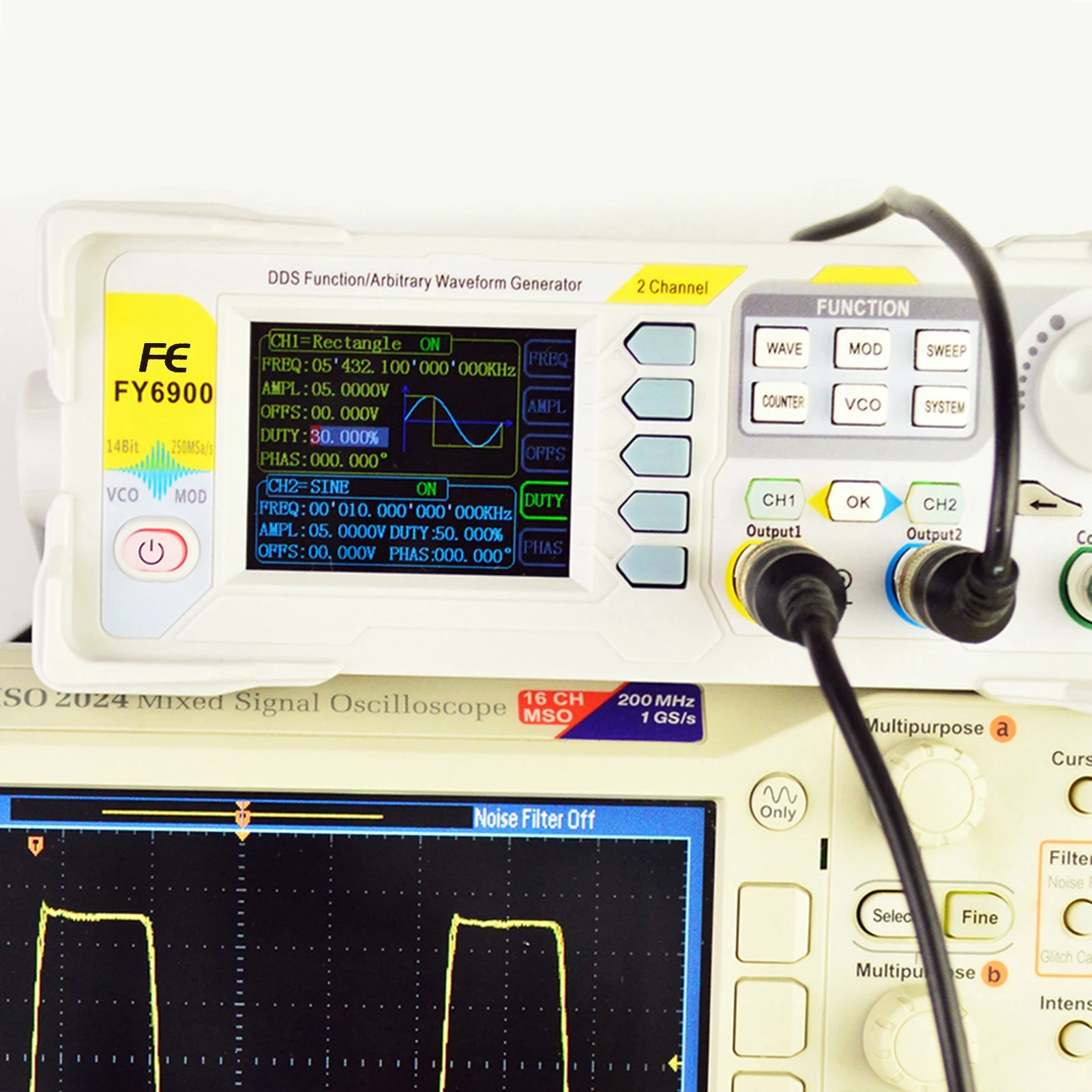 Function Arbitrary Waveform Generator - Generador de forma de onda Fuente